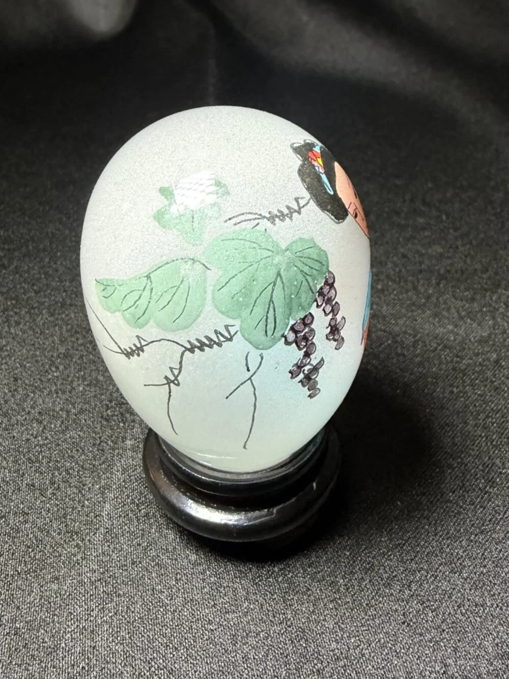 Vtg Chinese Hand-Painted Reverse Inside Glass Egg Geisha Lady Wooden Stand EUC